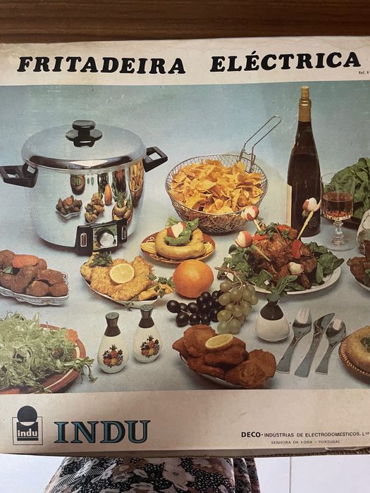 bonita fritadeira elétrica nova