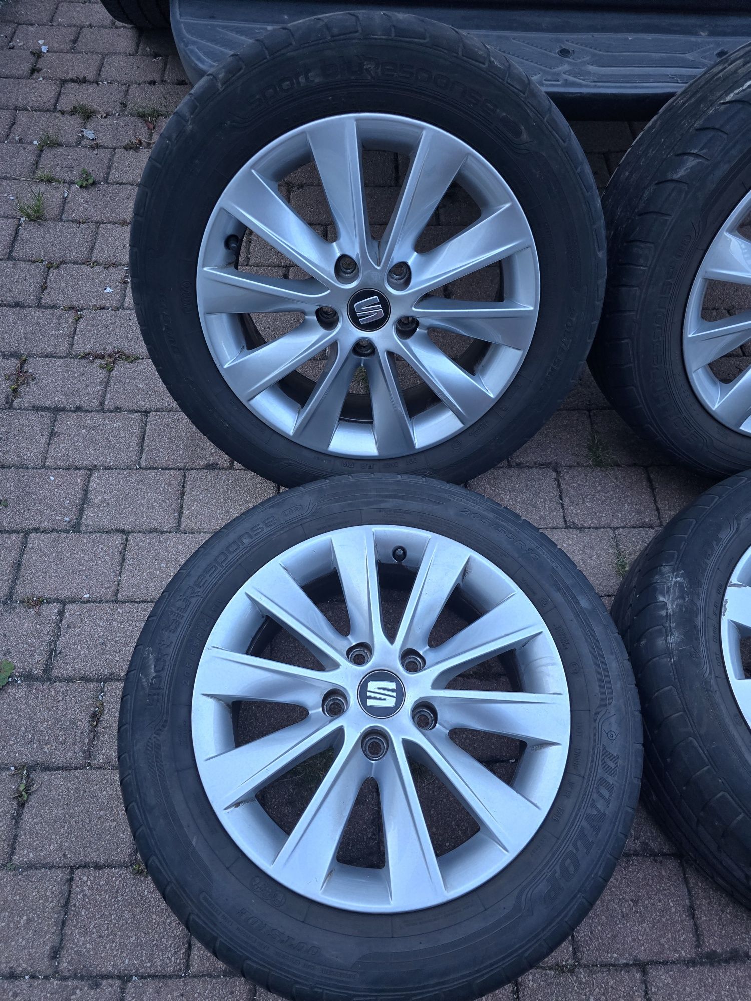 Koła felgi aluminiowe Seat Leon 16 cali