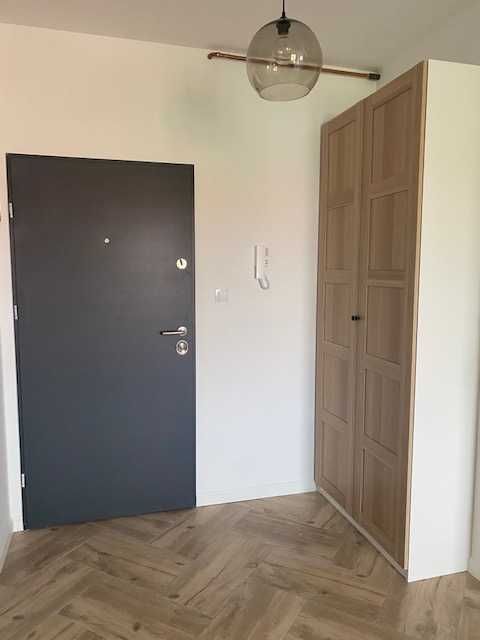 Bezczynszowa kawalerka z miejscem parkingowym