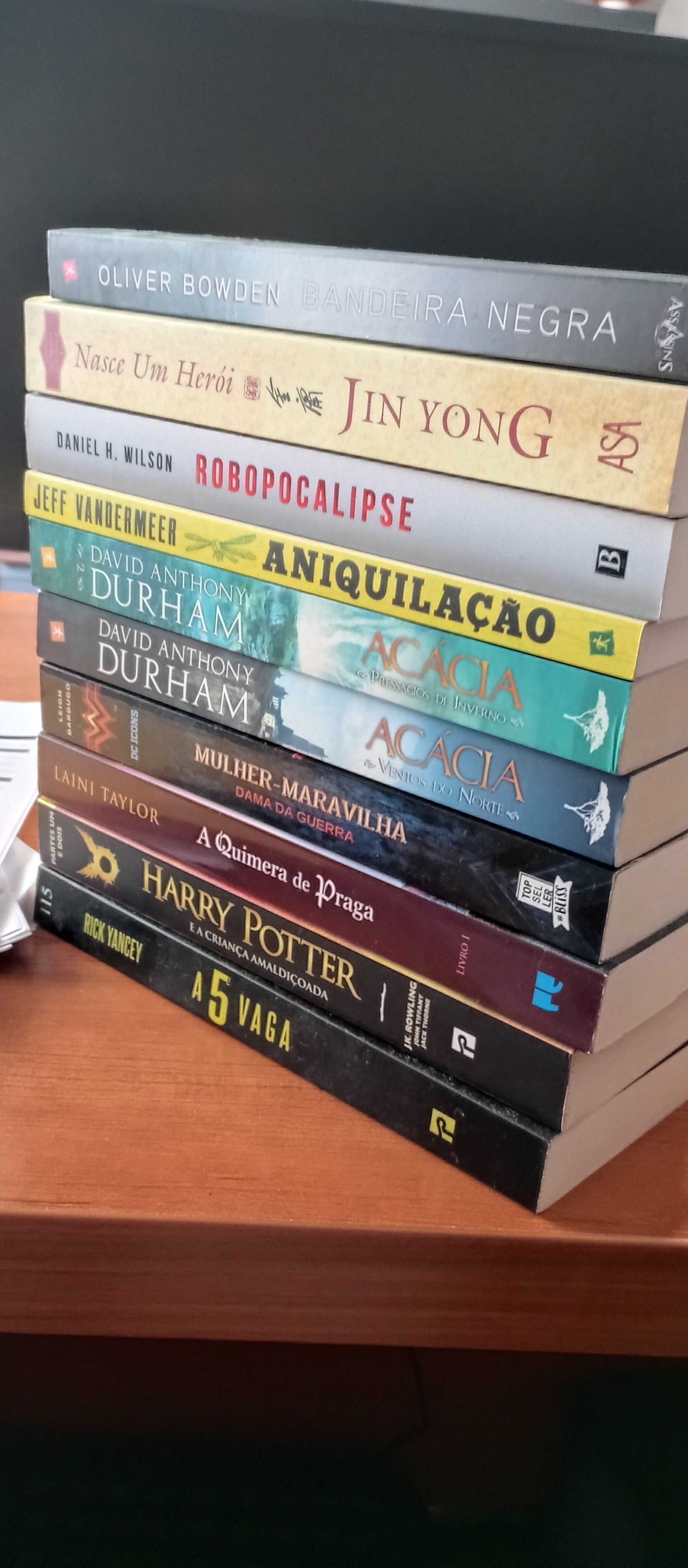 Livros de Fantasia, Ficção Cientifica, terror em Português!