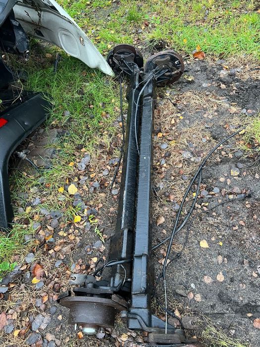 Oś belka tylna Fiat ducato przyczepka na koła 15cali