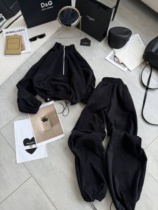 Жіночій костюм теплий зфліса