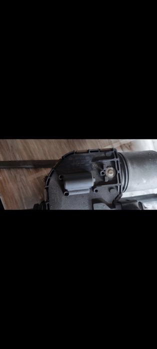 Mechanizm wycieraczek przód b6 passat przedni silniczek