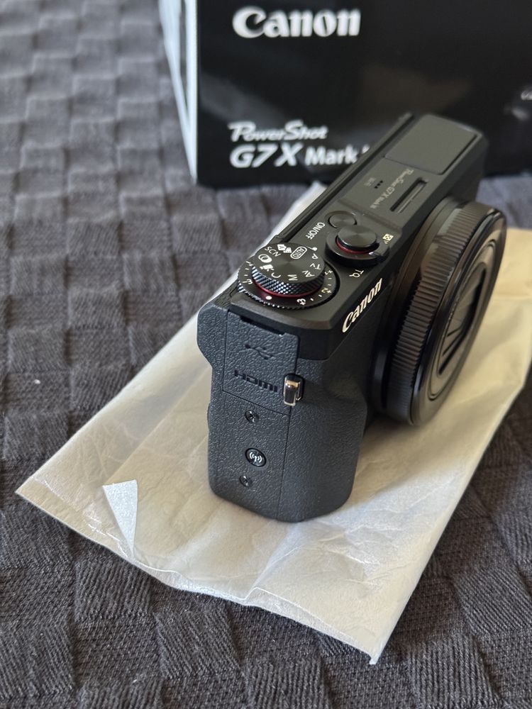 Canon PowerShot G7X Mark III