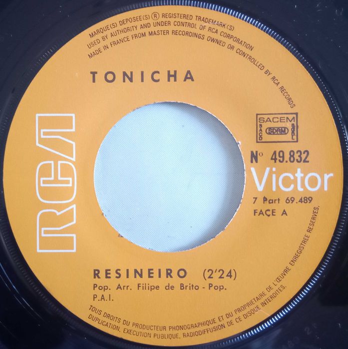 Tonicha	- - - - -	Resineiro	- - - - -	Single