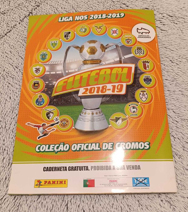 Caderneta Oficial Cromos Futebol  - Liga 2018/2019 - Nova c/ 4 cromos