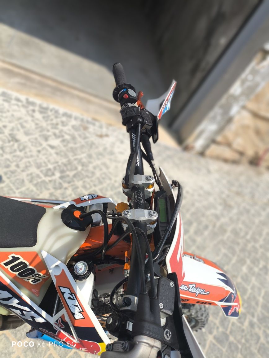(matriculada e documentacao toda em dia ) KTM 350 exc-f Six days - 201