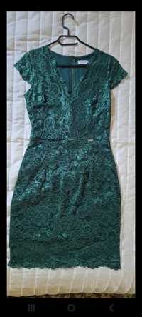 Zielona koronkowa sukienka