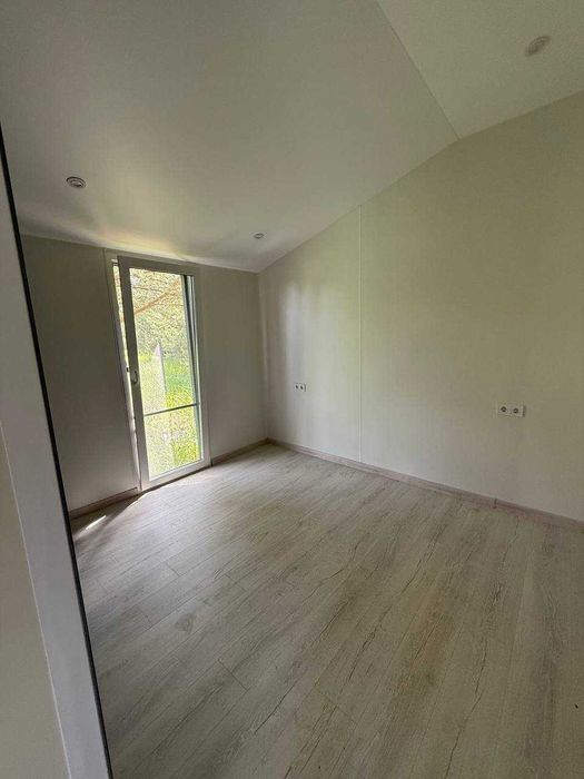 Продам котедж у Ясногородці