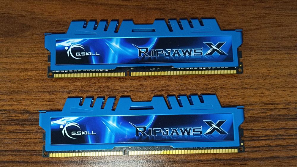 Pamięć RAM 2x4GB (8GB) DDR3-2400Mhz CL11 G.SKILL
