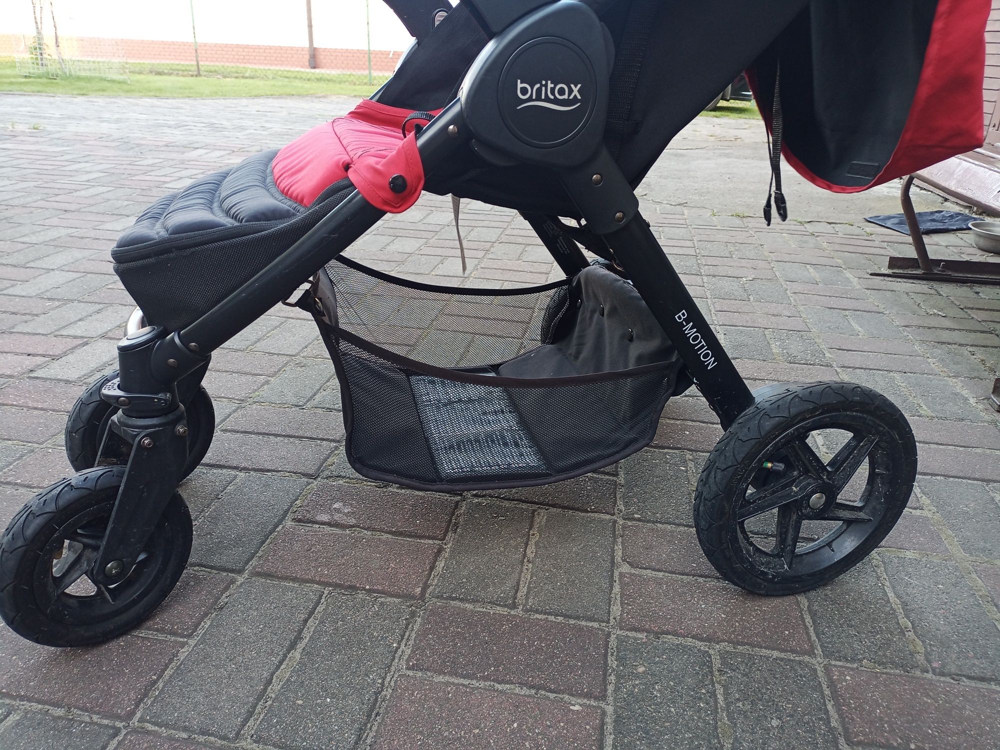Wózek Britax b-motion 4 spacerówka