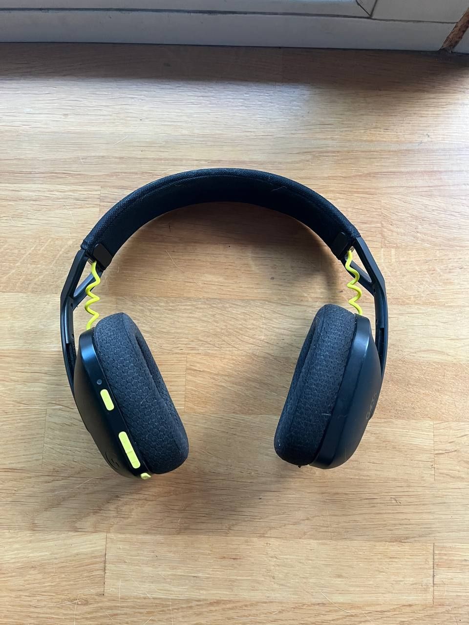 Навушники Logitech G435