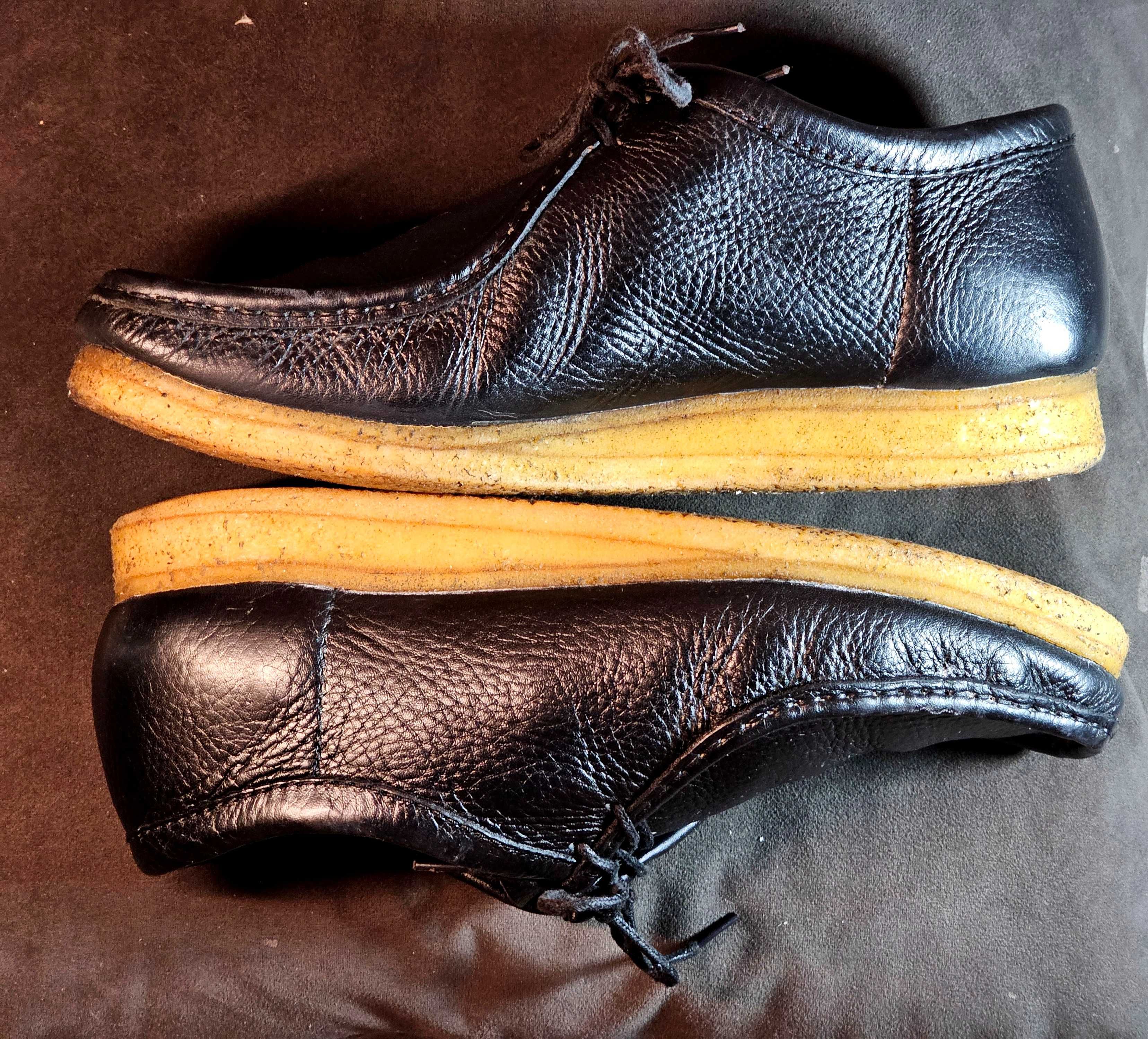 Продам кожаные оригинальные ботинки Clarks Wallabee 43р