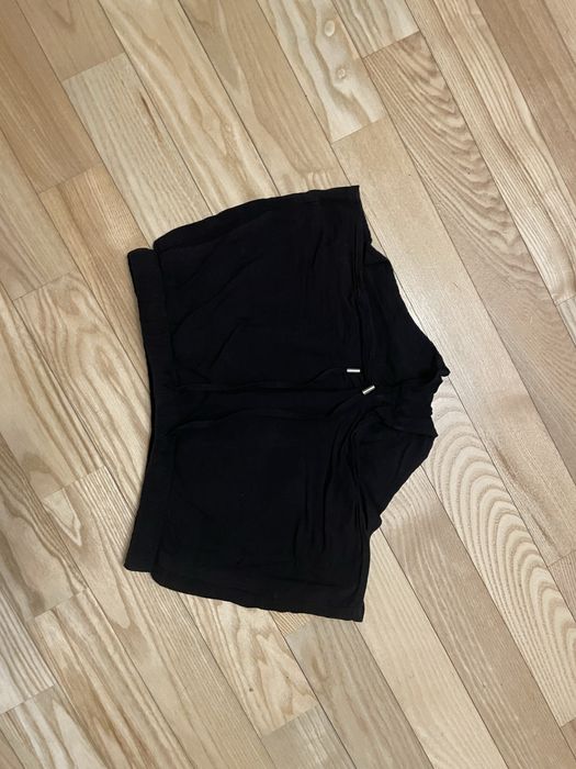 krótkie spodenki H&M 32