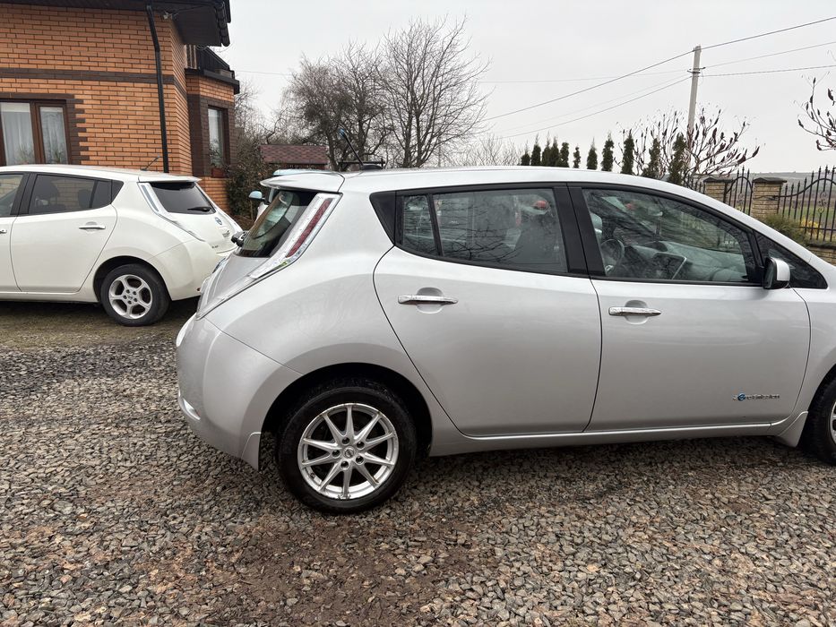 Nissan Leaf 2013