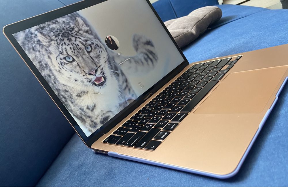MacBook Air 13 2020 256 GB ідеал rose gold