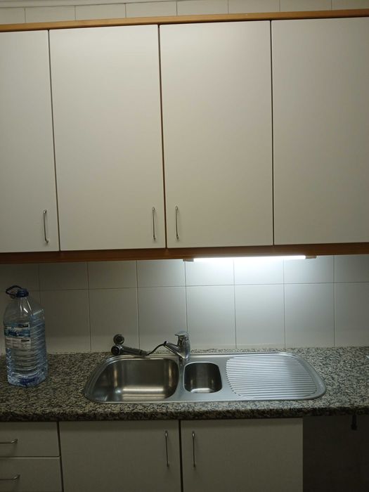 Armários de cozinha completo