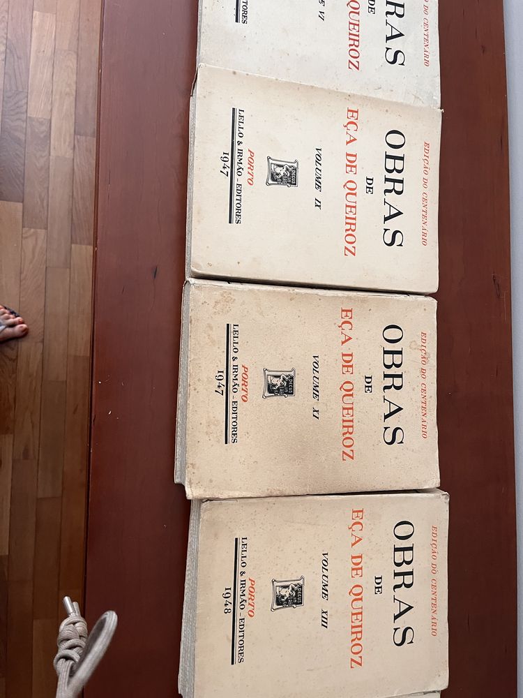 Obras antigas de Eça de Queiroz (Edição Centenário)