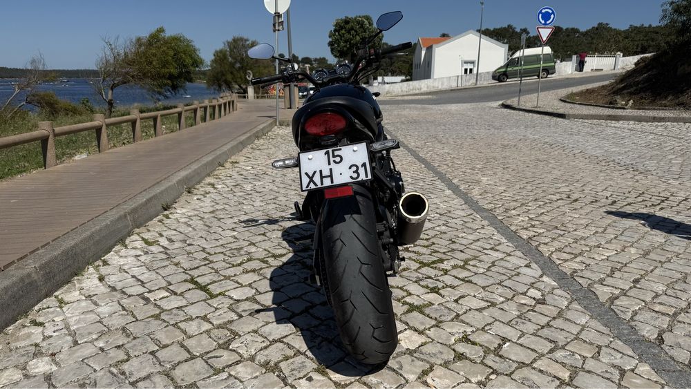 Kawasaki Z900RS