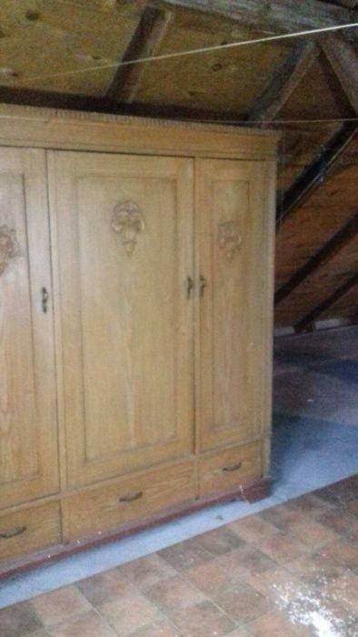 Stara szafa lite drewno, ornament, zabytek lata 50