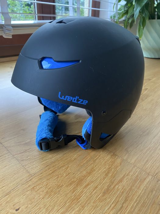 Kask narciarski, snowboardowy WEDZE Decathlon rozm 53-56 cm