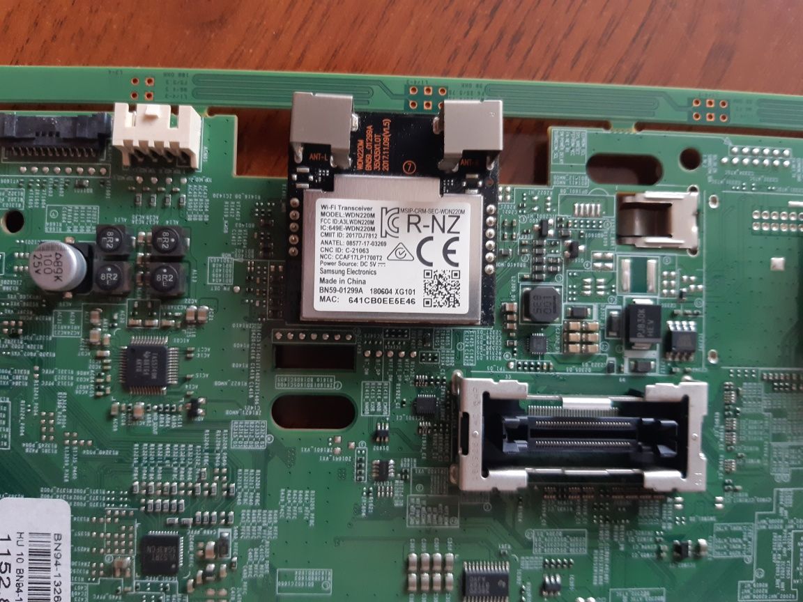 Płyta główna tv Samsung UE55NU7172U