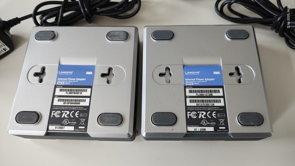 VoIP 2x Bramką Linksys PAP2T oraz 2x Telefon Analogowy