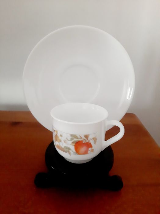 Suporte para prato e chávena