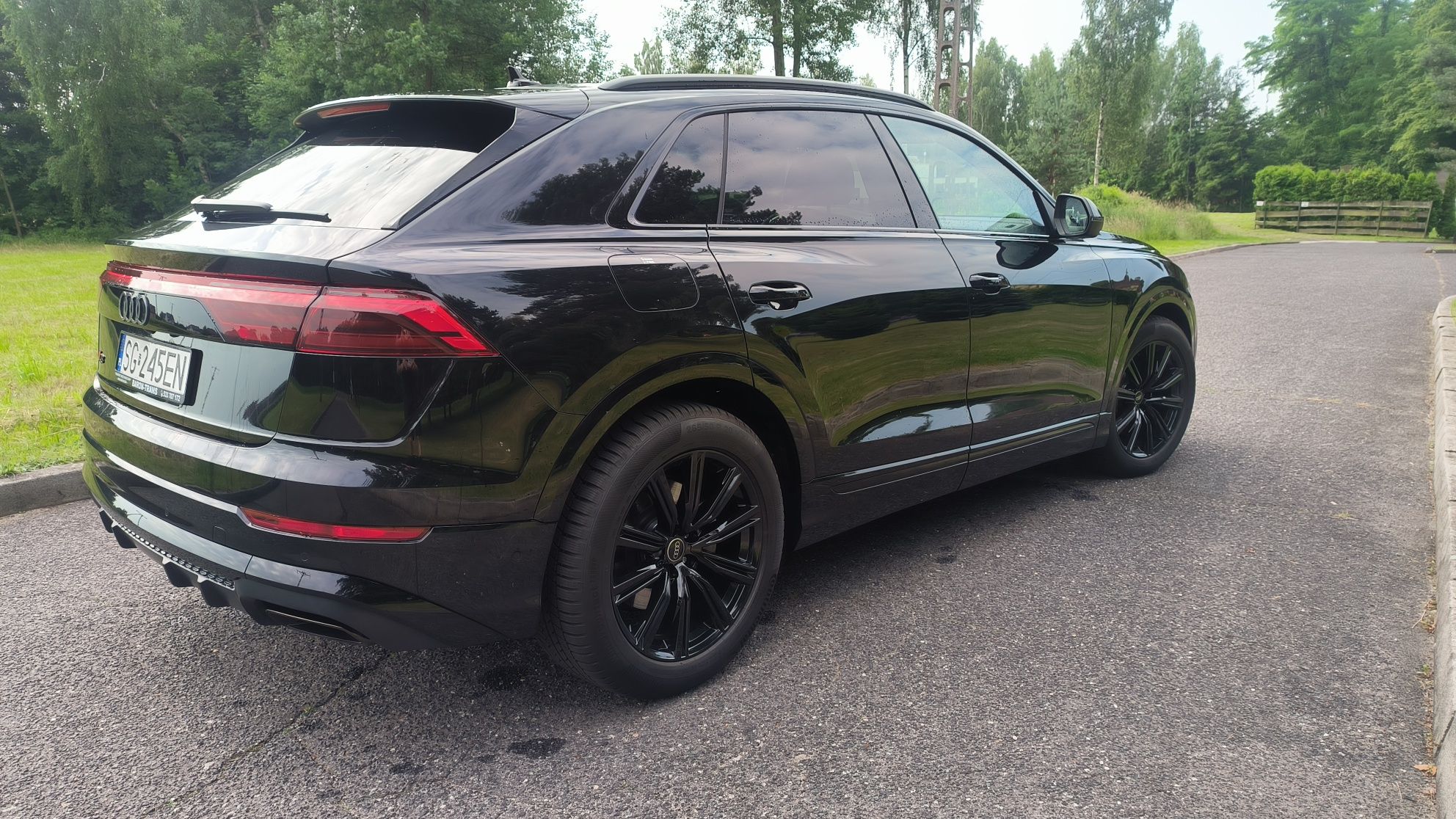 Wynajem Audi Q8 3.0benzyna 2025r,340km