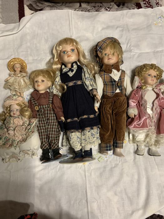 Фарфоровые куклы одним лотом
