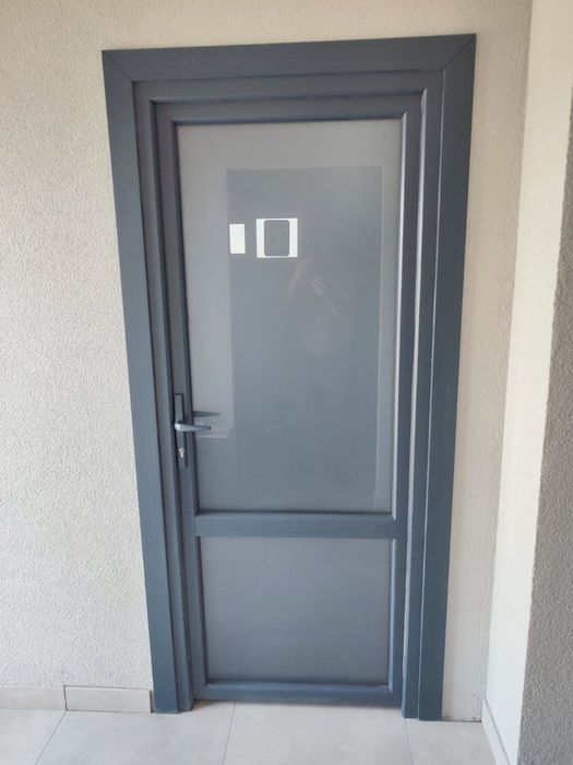 Вікна та двері металопластикові, установка вікон Градизьк