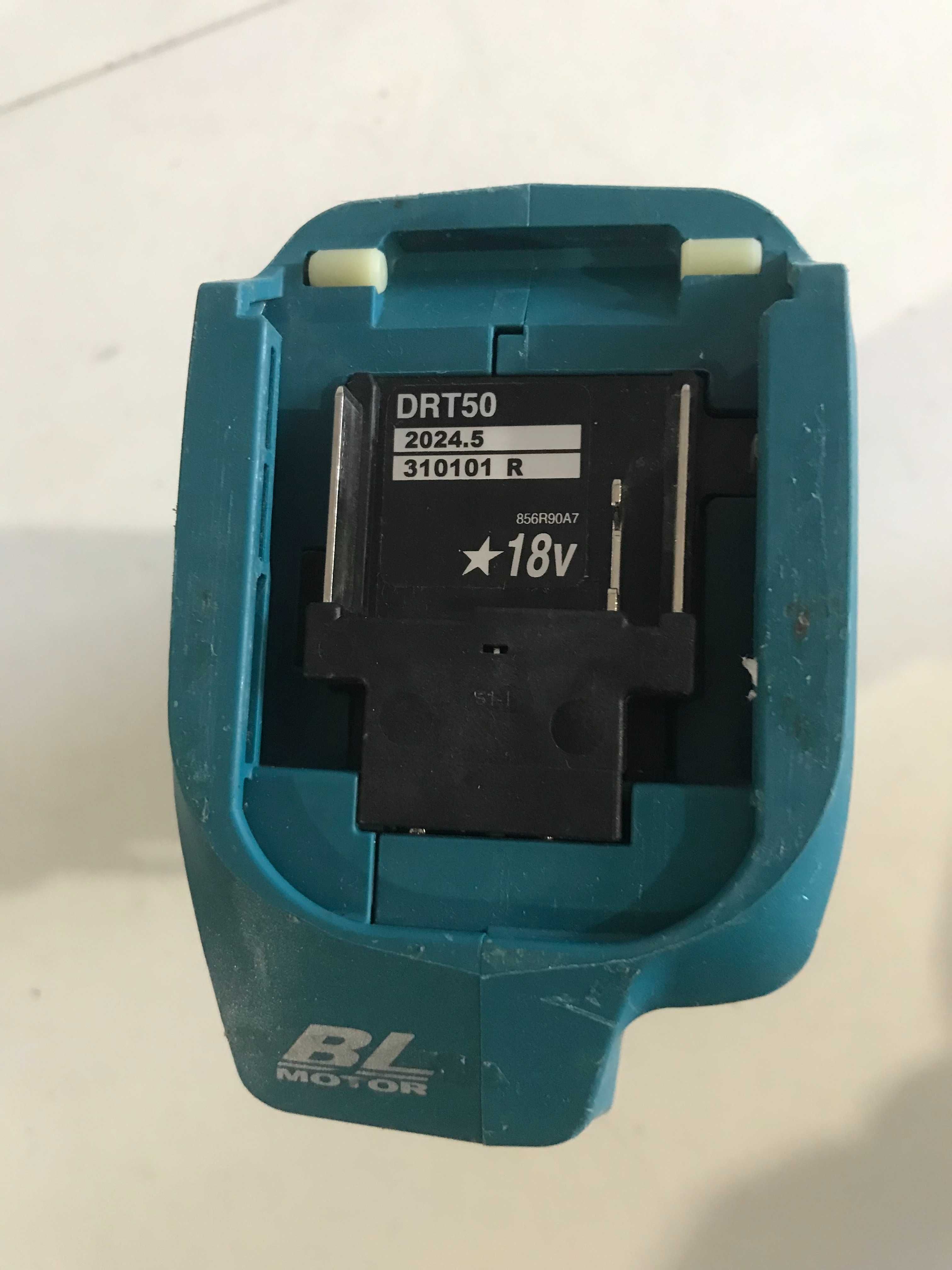 Фрезер Makita DRT50ZJ,акумуляторний,безщітковий. з Англії