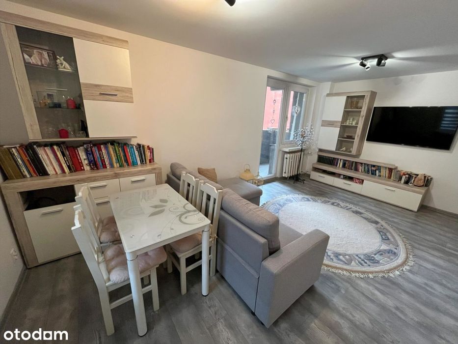 1 piętro | Kawalerka do wejścia w bloku