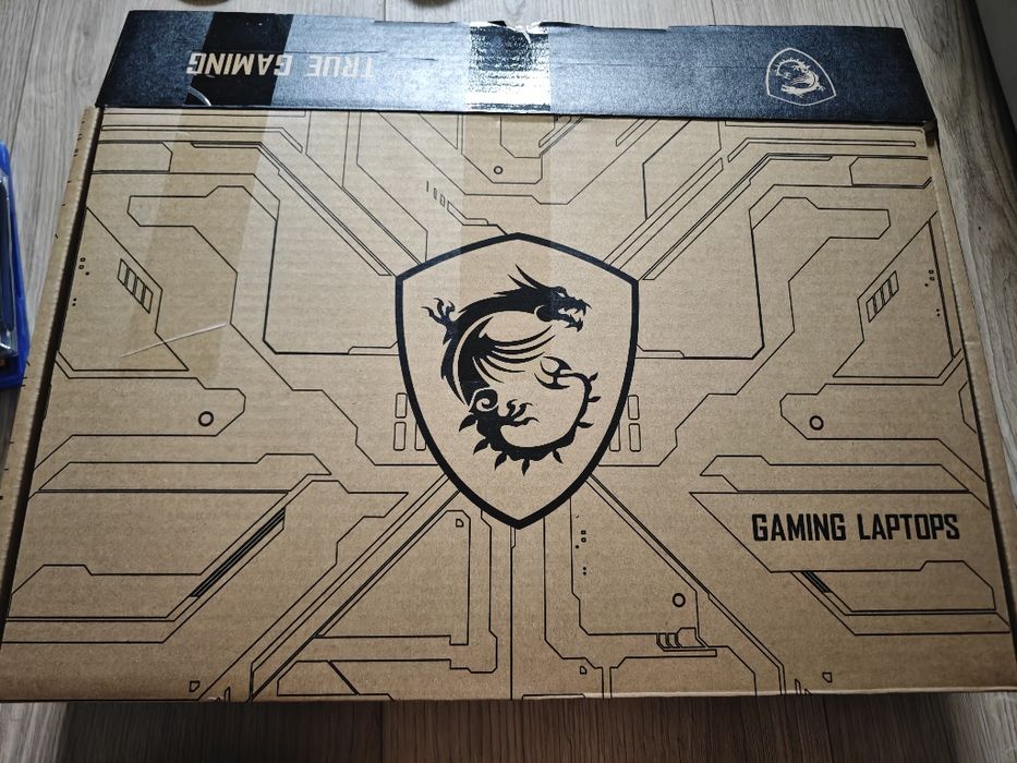 Laptop Gamingowy MSI Katana rtx 4070, gwarancja, Intel i7 komplet