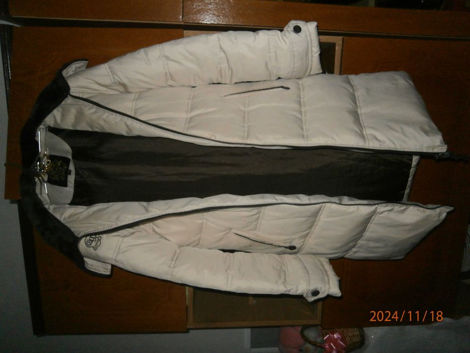 Куртка жіноча зимня