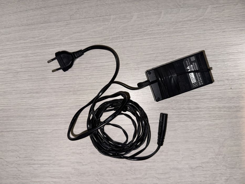 Видеокамера Canon XA10