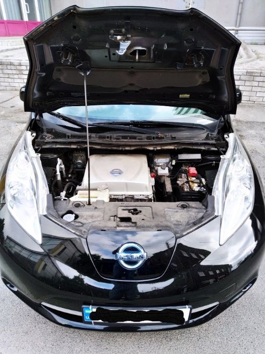 Nissan Leaf S 2015