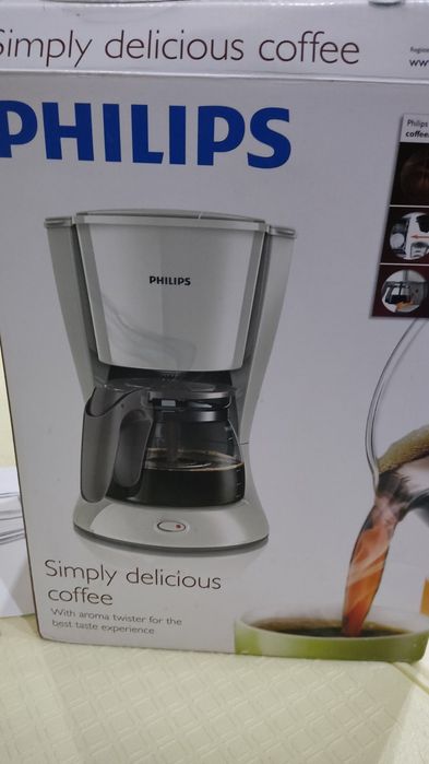 Кавоварка PHILIPS нова