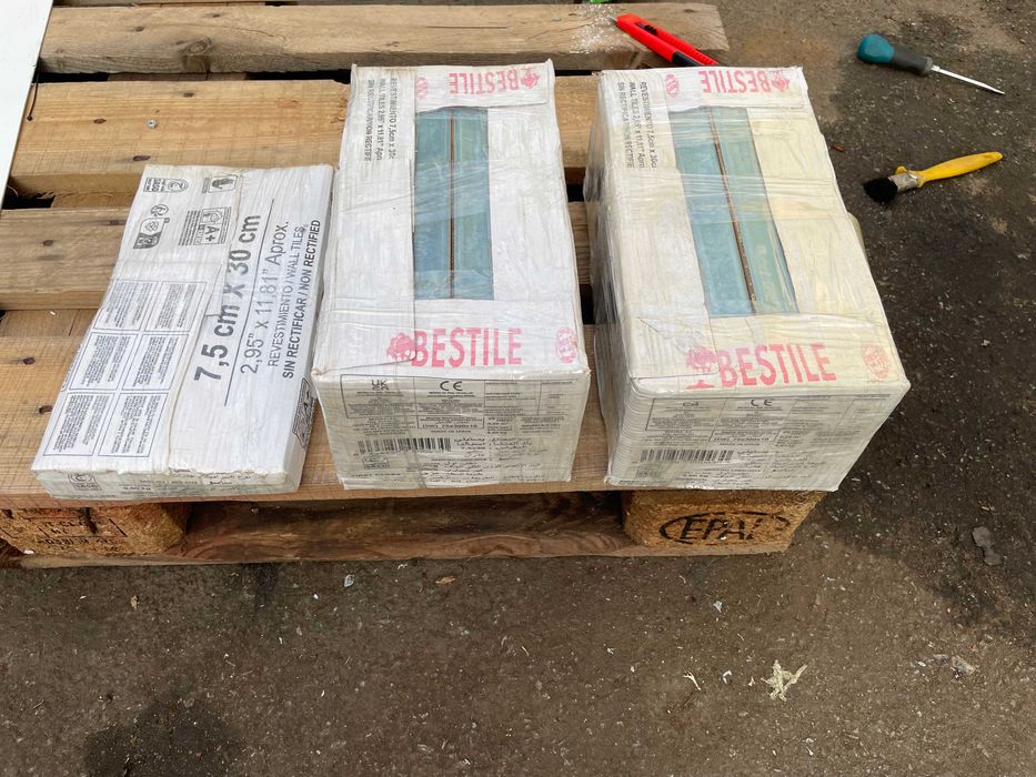 Плитка облицювальна (кахель)