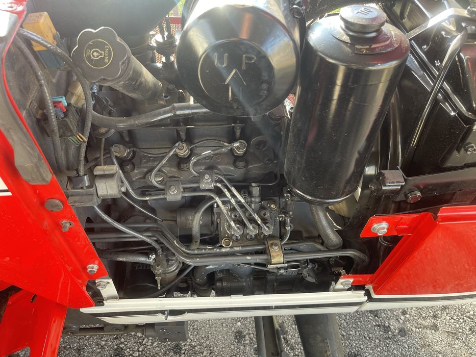 Tractor Shibaura s325