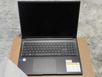 Laptop ASUS Vivobook 16, Intel i7, 24 GB RAM - jak nowy