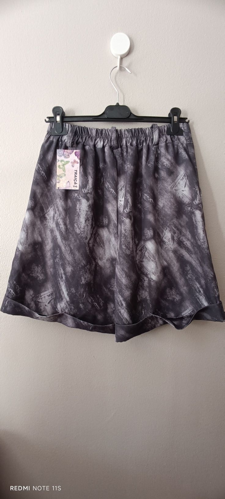 Roupa store moda
