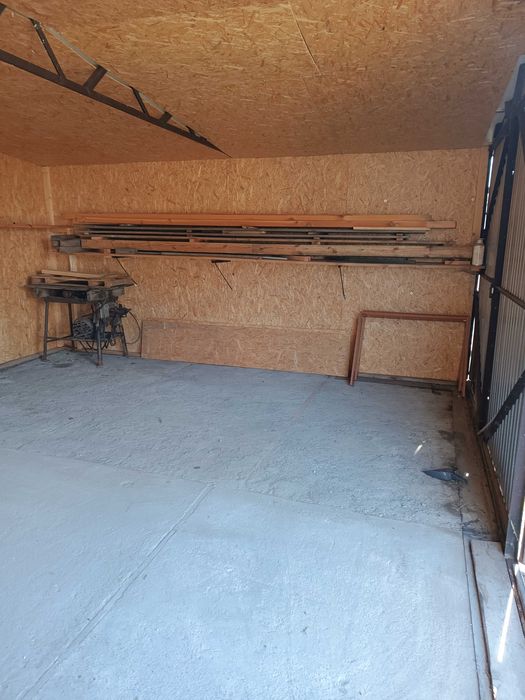 Garaż blaszany 5x6 używany, styropian, płyta OSB w środku