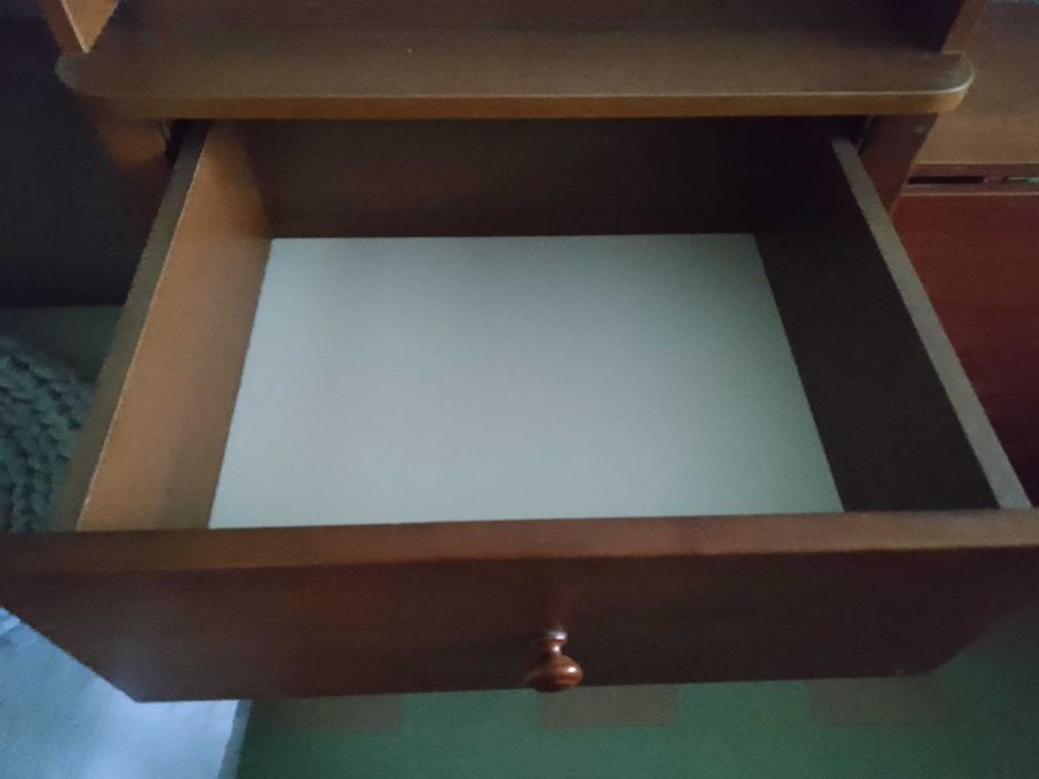 Комод с деревянными фасадами на 4 ящика