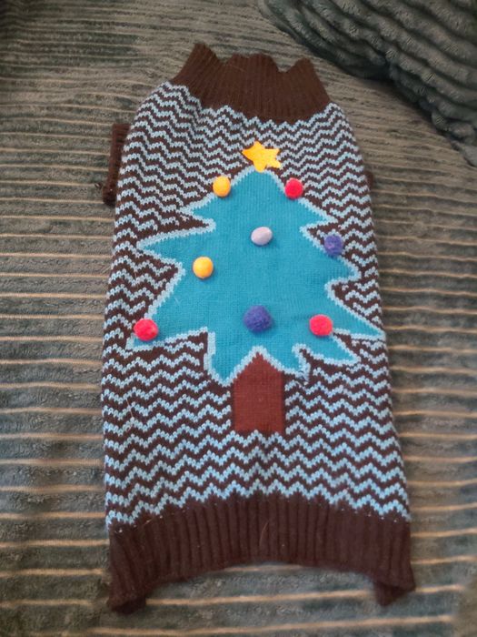 Ubranko-sweterek dla pieska