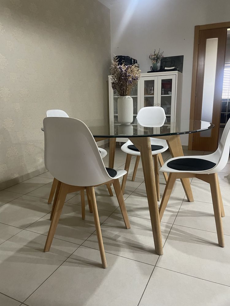 Mesa de vidro redonda