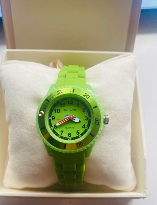 Pierwszy zegarek dla dziecka firmowy AM:PM Apart