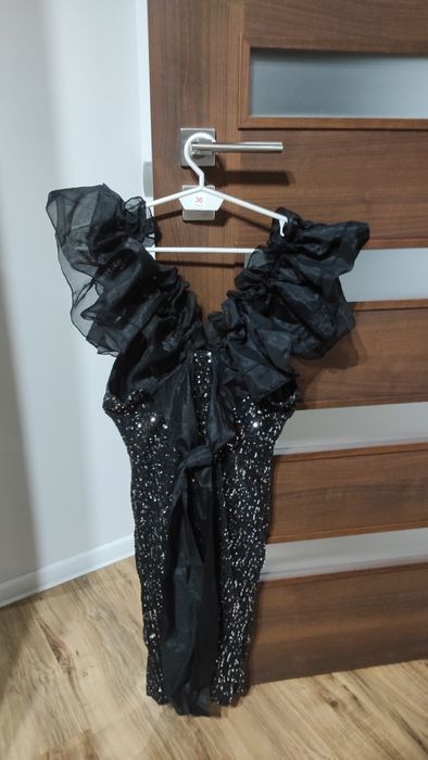 Elegancka sukienka m