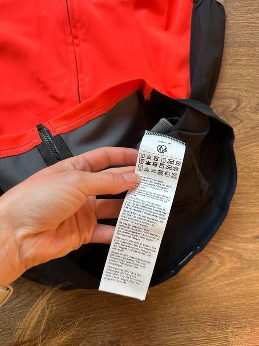 Damska kamizelka rowerowa Castelli Perfetto Gore Tex membrana