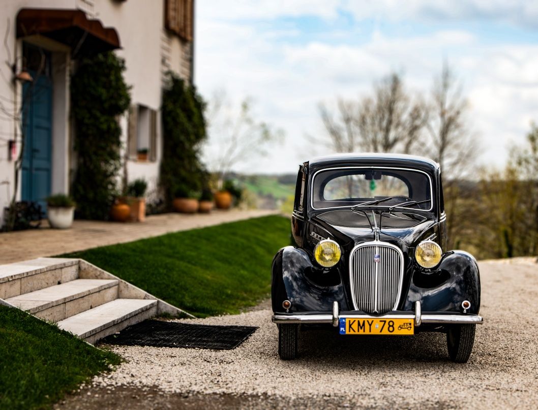 Simca 8   1.2  rok 1950  klasyk , oldtimer